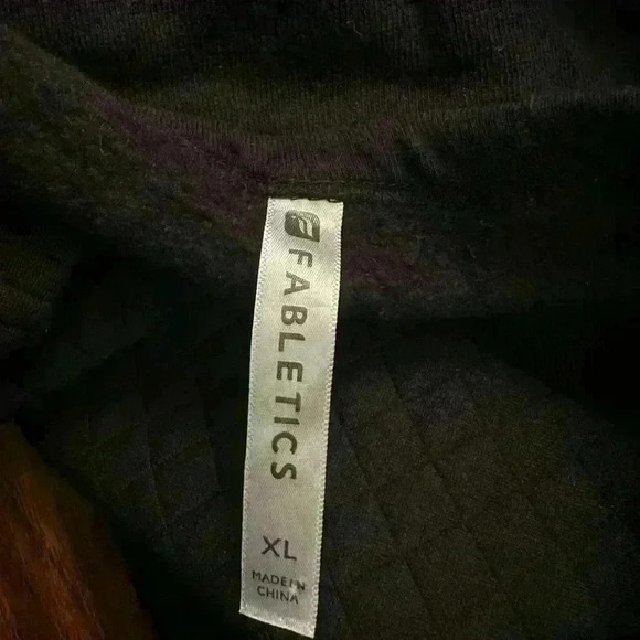 Fabletics Thick Long Sleeve Shirt - Picture 3 of 3